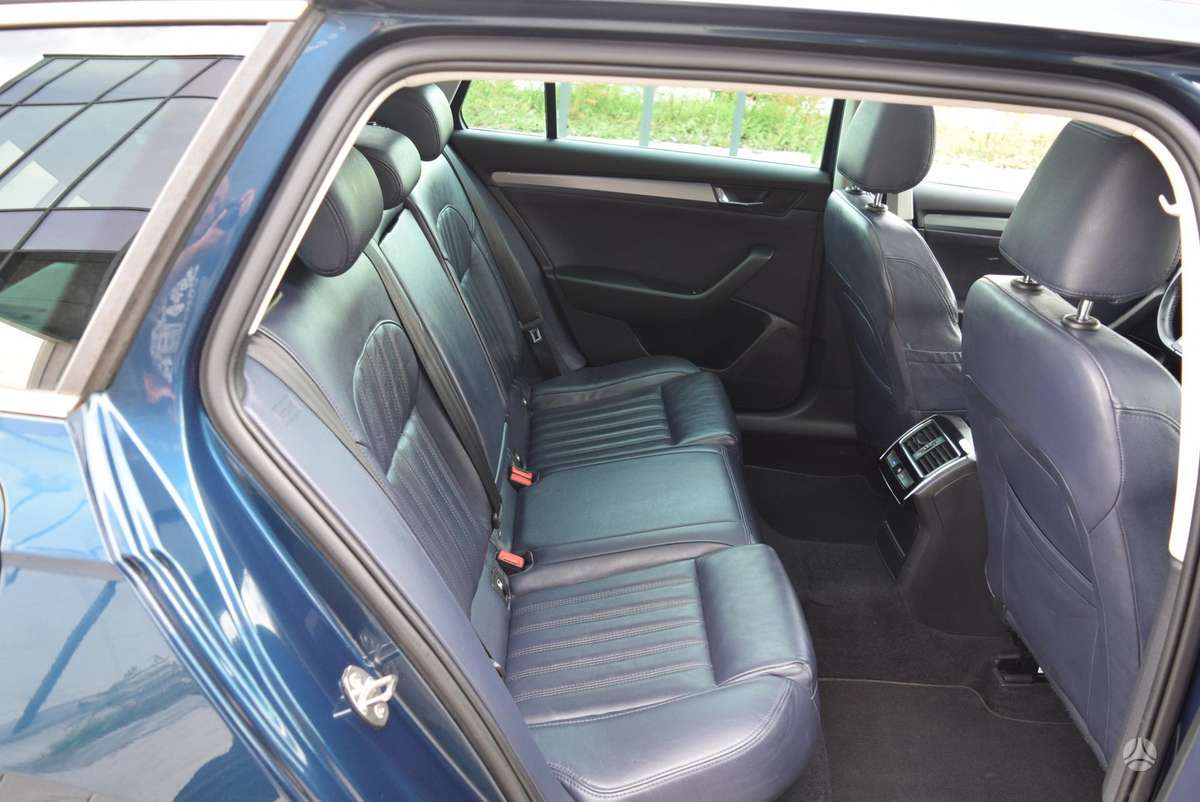 Škoda Superb - 11