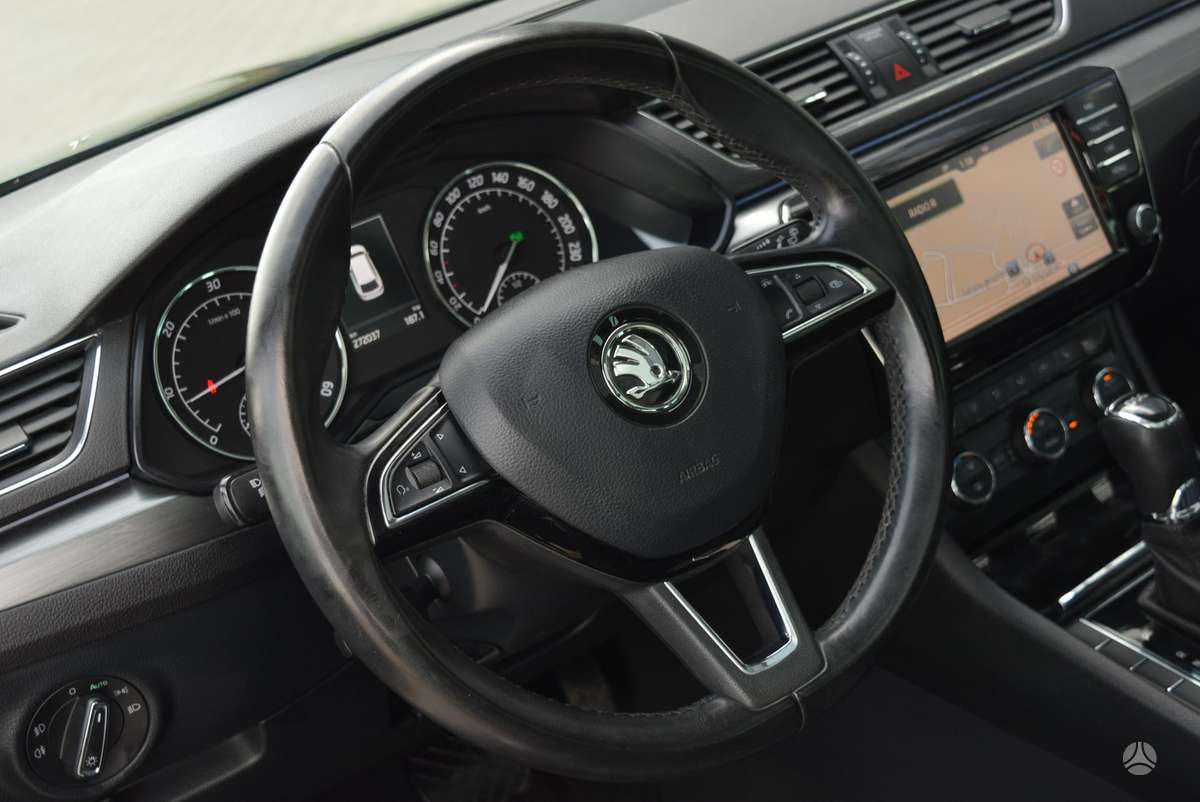 Skoda Superb, 1.6 l., Универсал