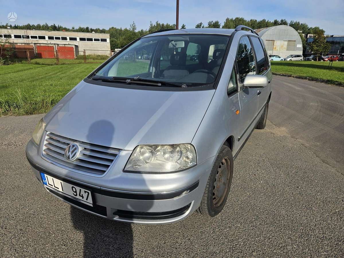 Volkswagen Sharan - 4