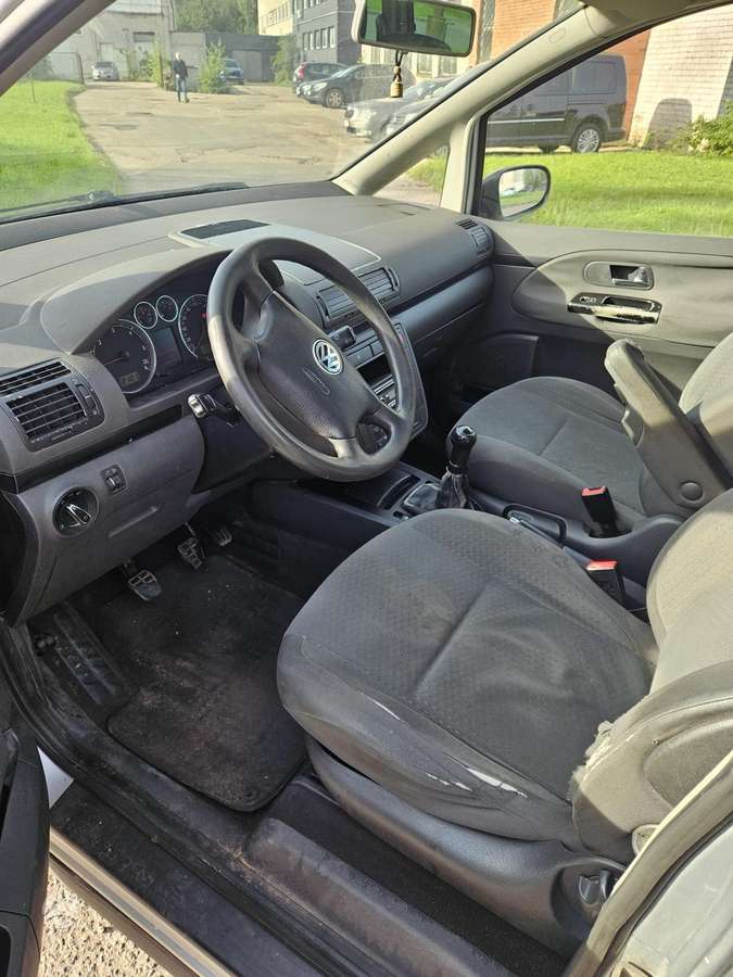Volkswagen Sharan - 6