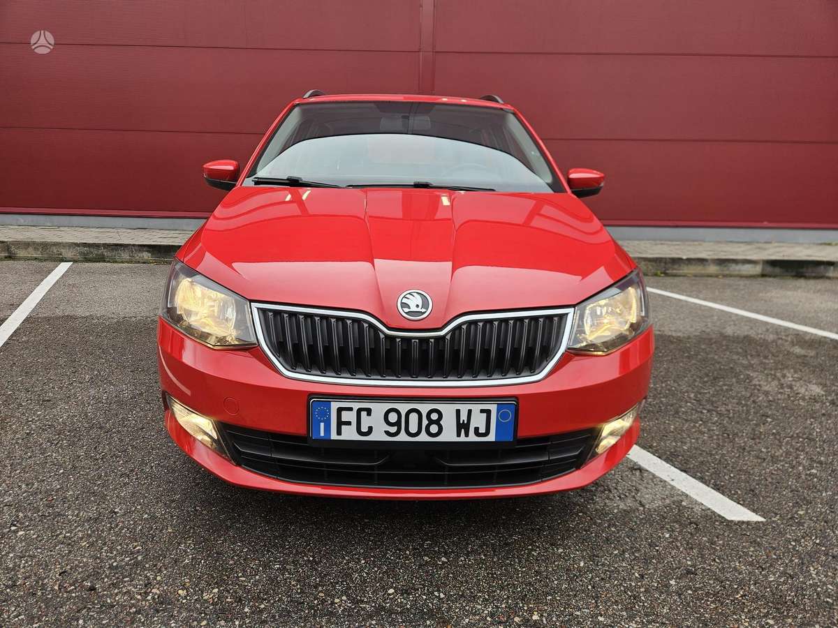 Škoda Fabia - 10
