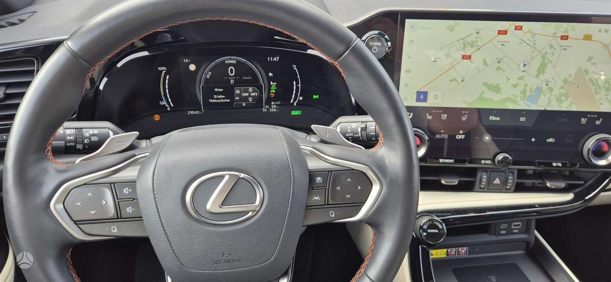 Lexus NX 450h+ - 12