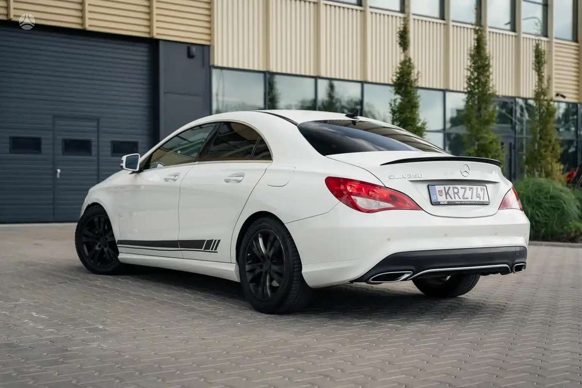 Mercedes-Benz CLA250 - 6