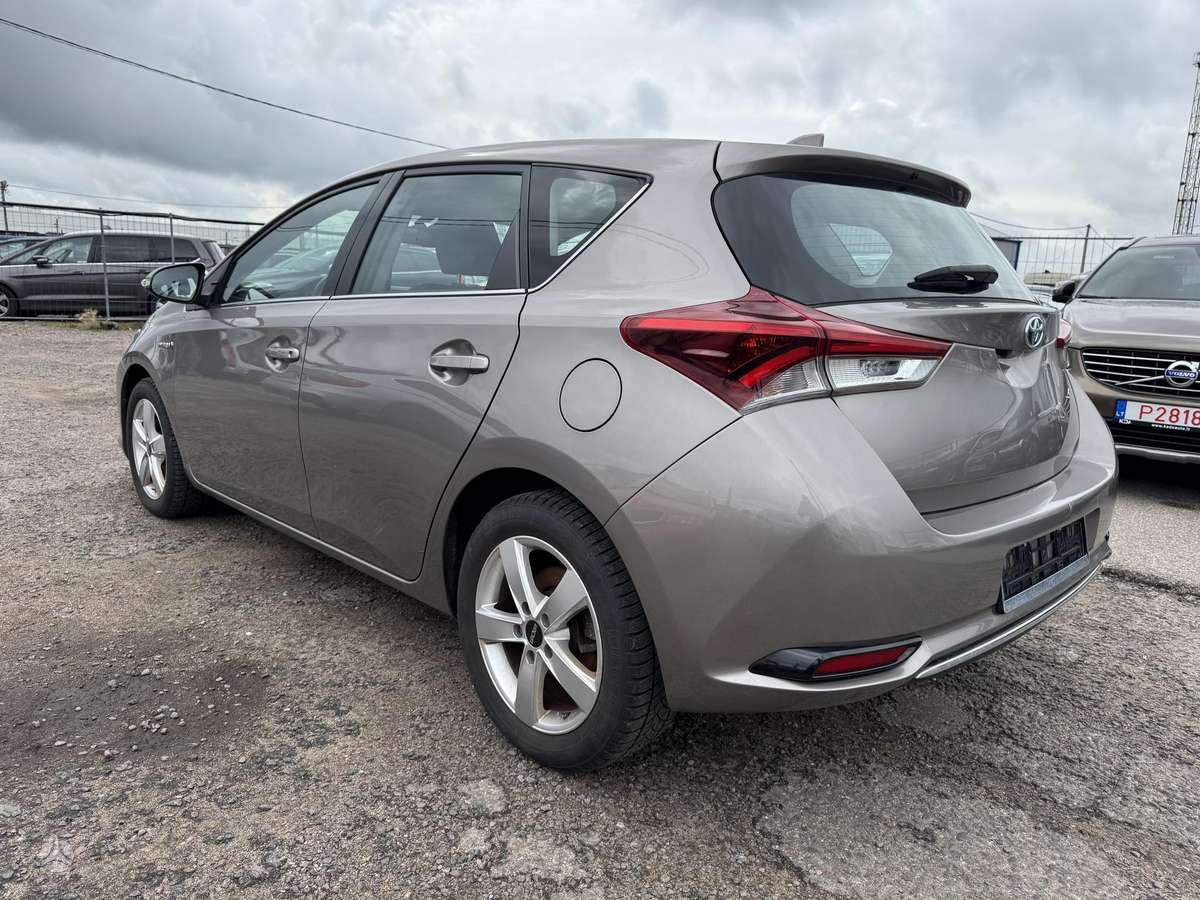 Toyota Auris - 6