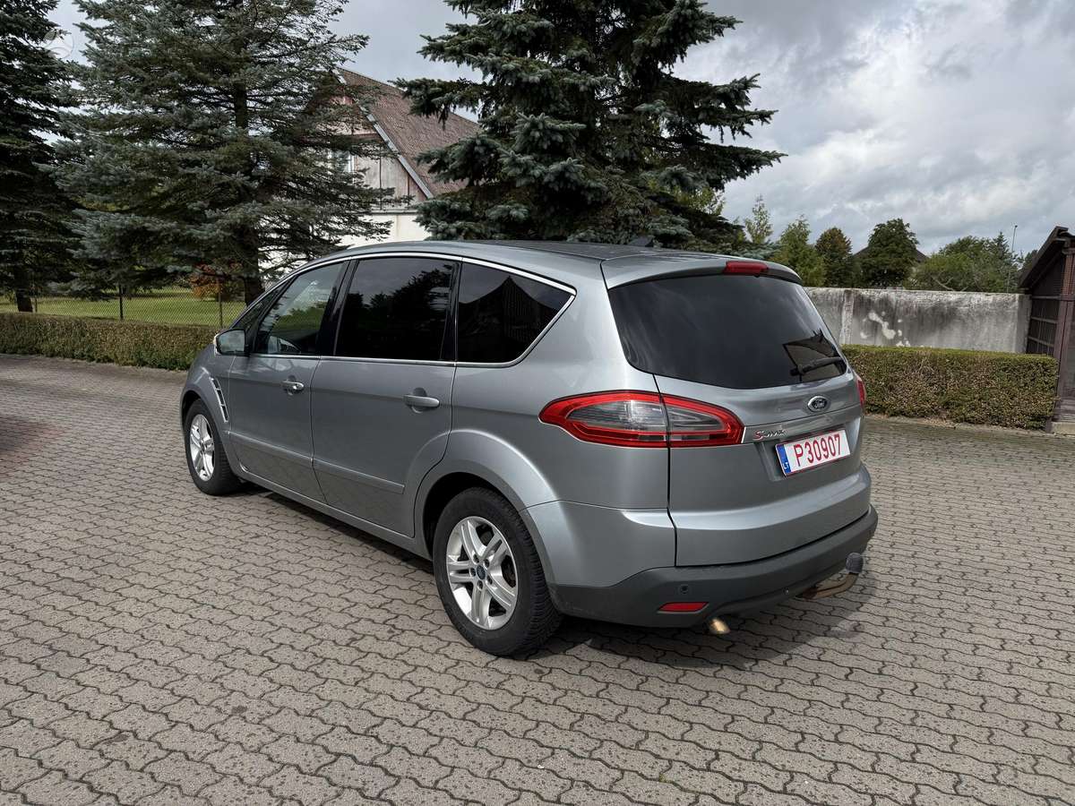 Ford S-MAX - 4