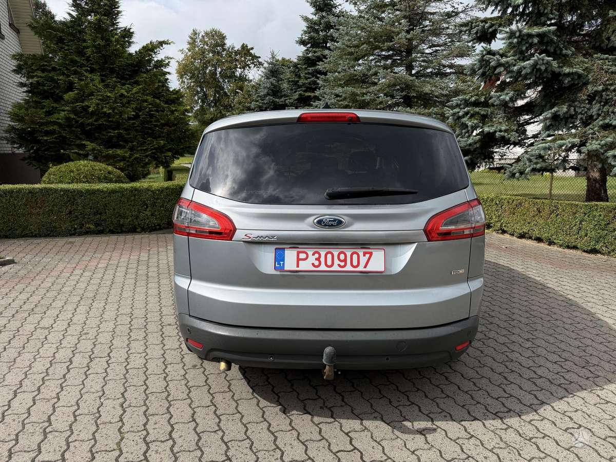 Ford S-MAX - 5
