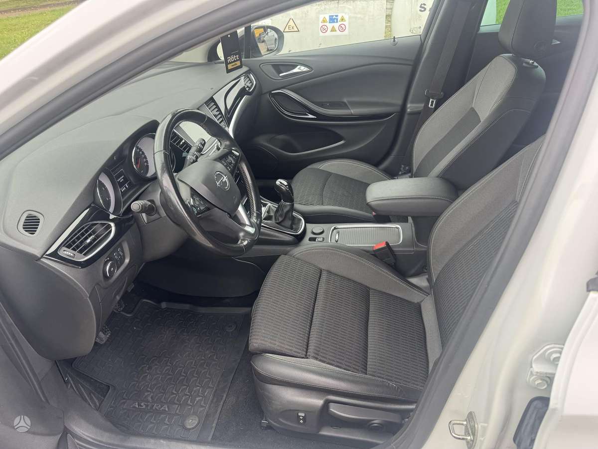 Opel Astra - 8