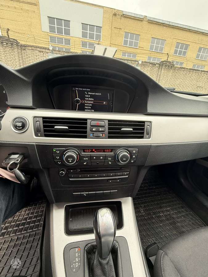 BMW 320 - 6
