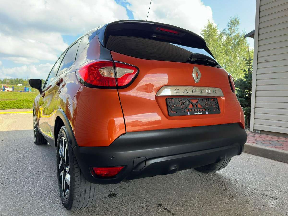 Renault Captur, 1.5 l., off-road / crossover