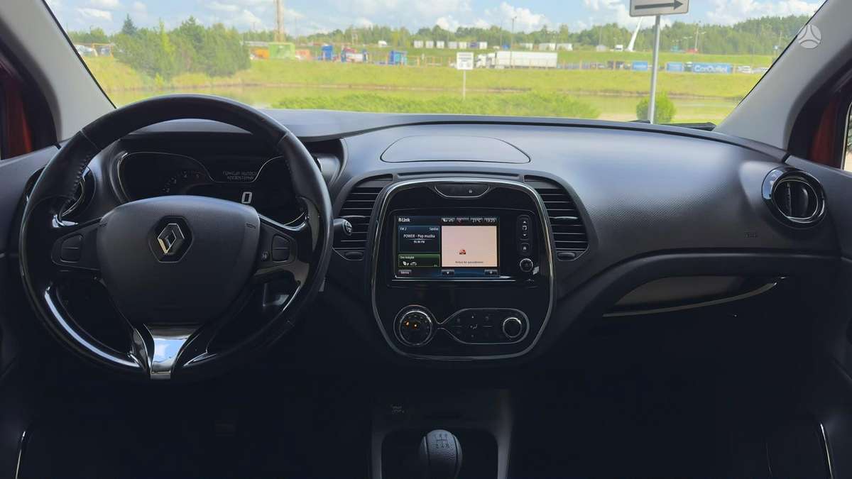 Renault Captur, 1.5 l., off-road / crossover