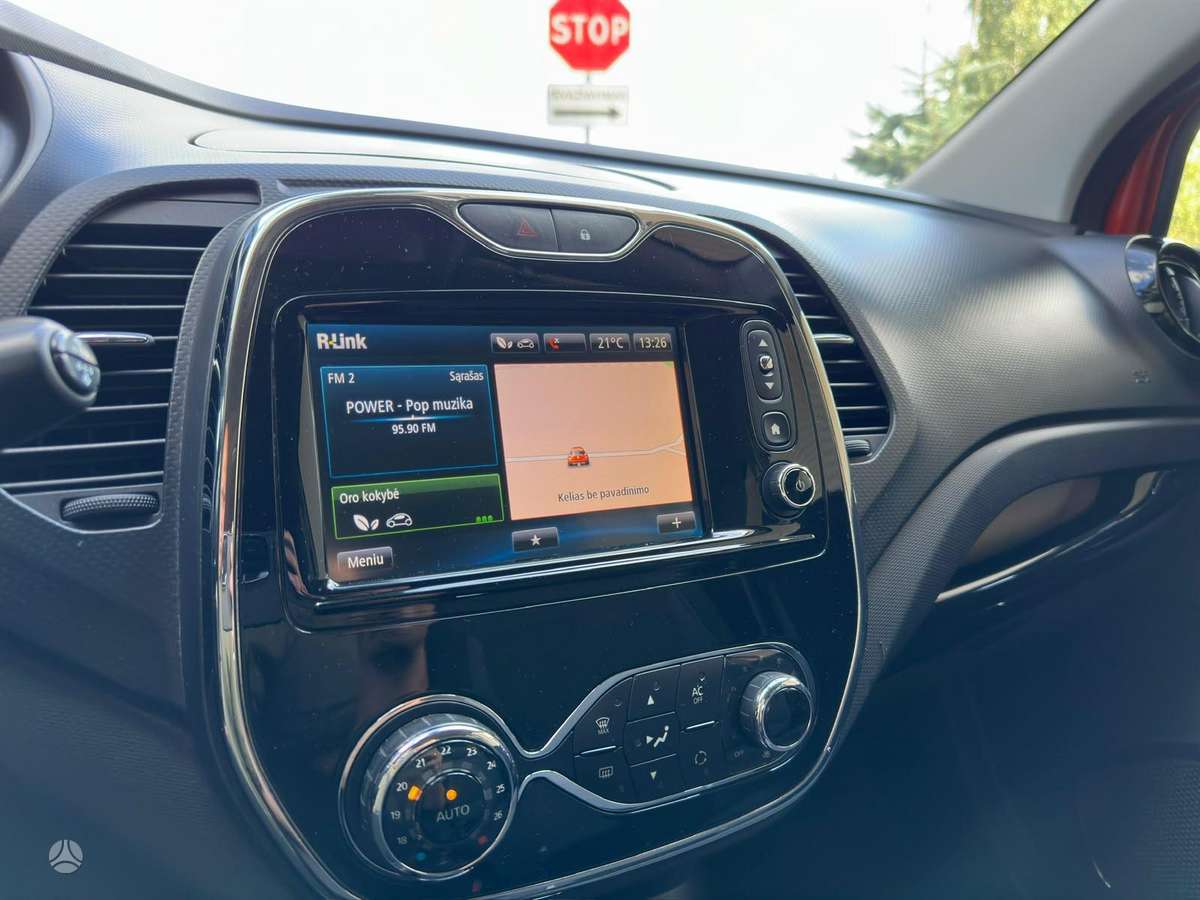 Renault Captur, 1.5 l., off-road / crossover