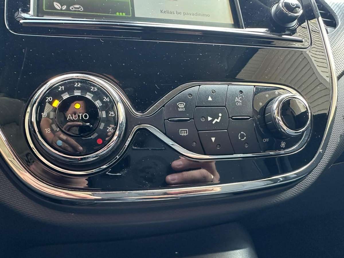 Renault Captur, 1.5 l., Внедорожник / Кроссовер