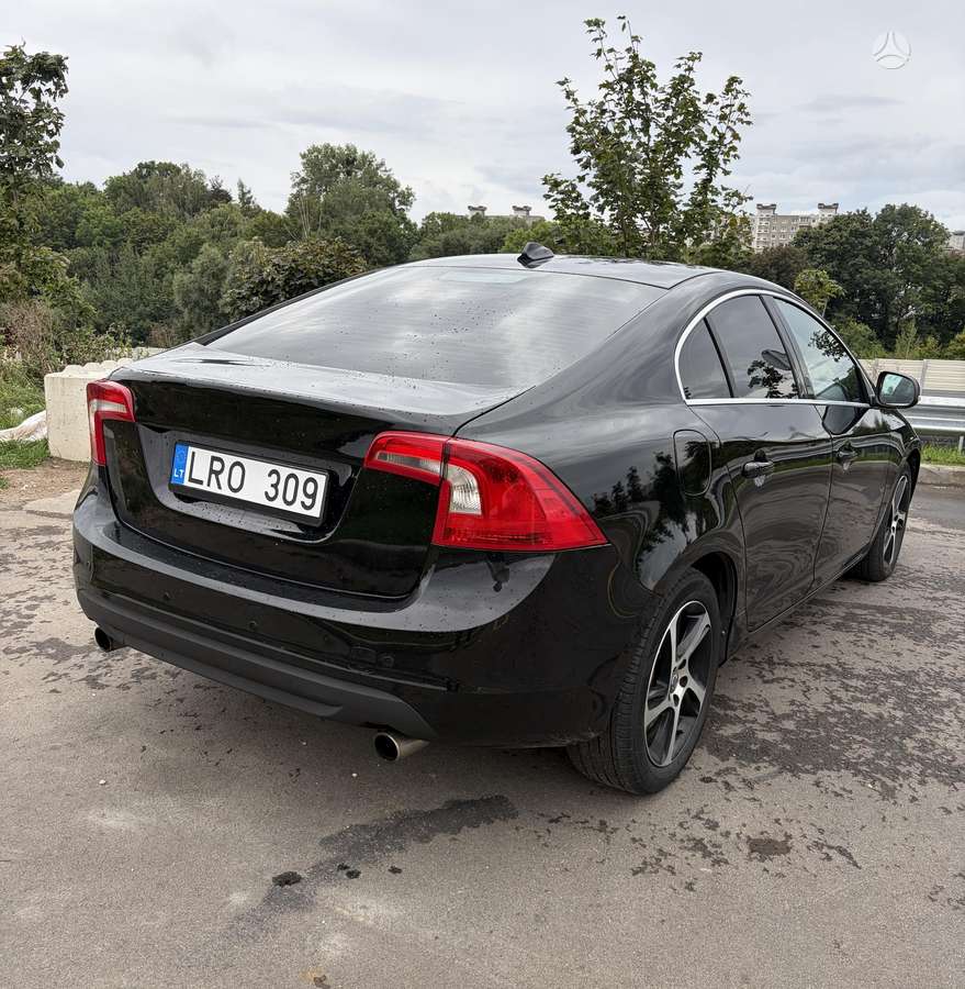 Volvo S60 - 6