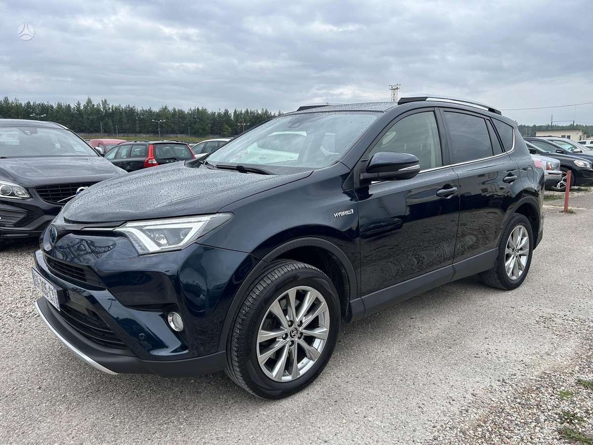 Toyota RAV4 - 1