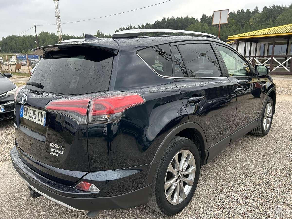 Toyota RAV4 - 2