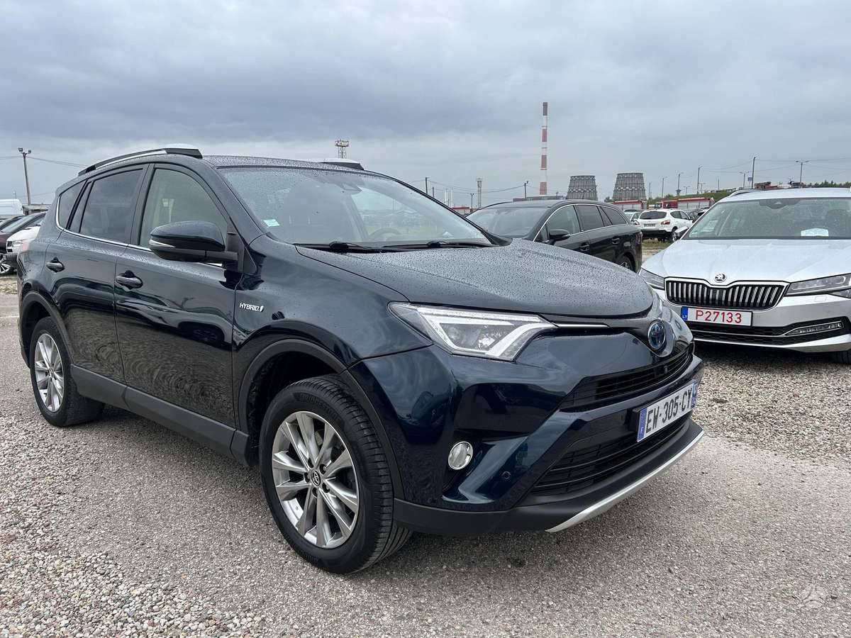 Toyota RAV4 - 3