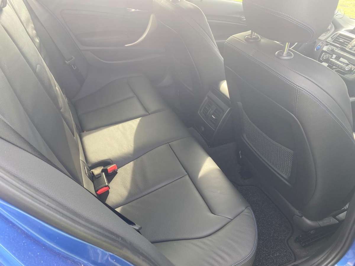BMW 118 - 10