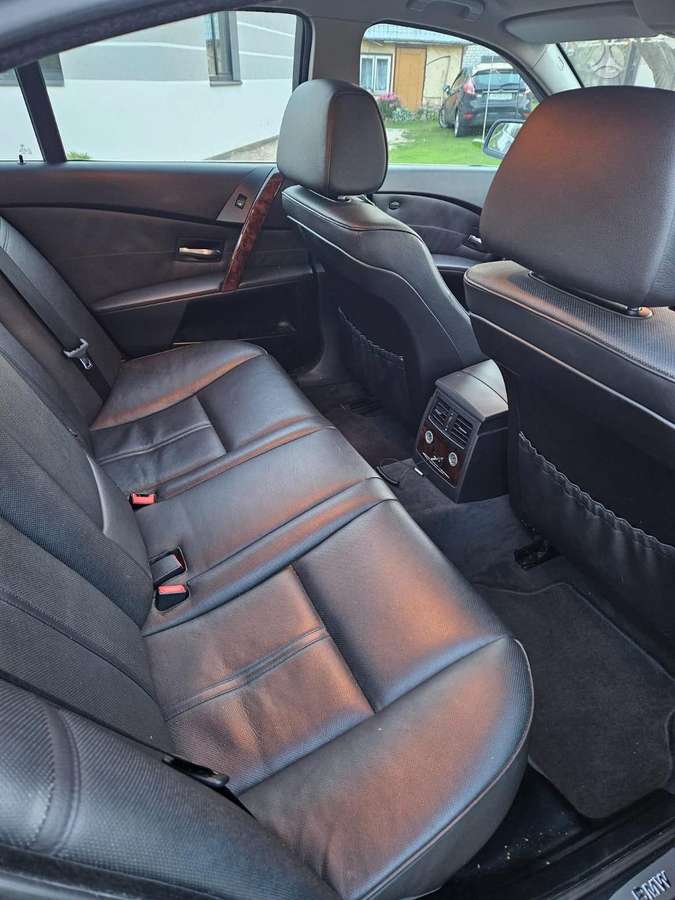 BMW 520 - 6