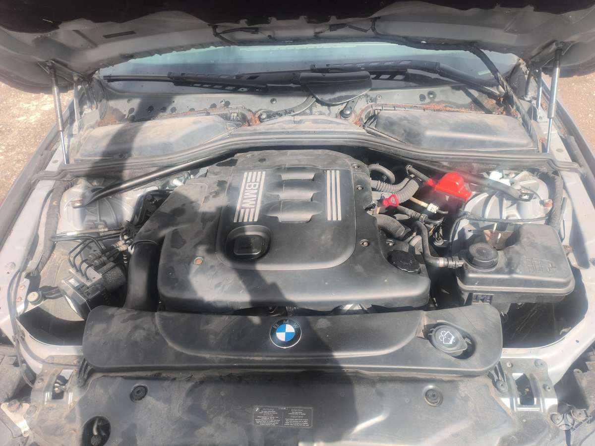 BMW 520 - 4