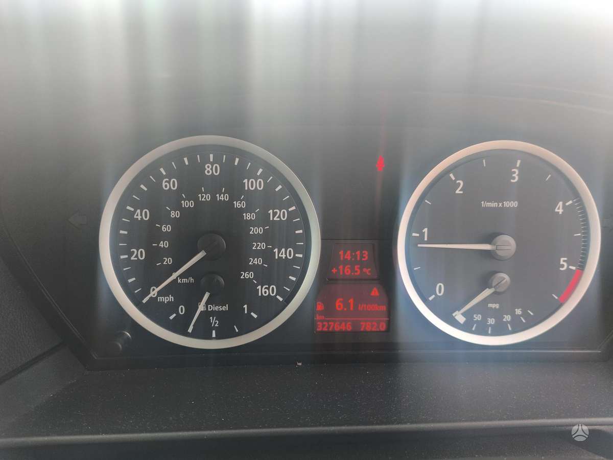 BMW 520 - 8