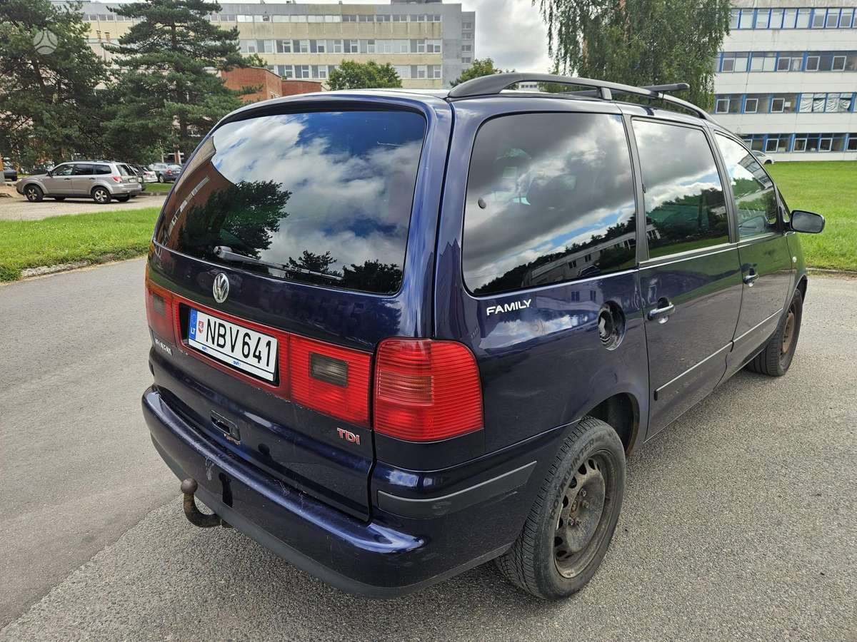 Volkswagen Sharan - 2