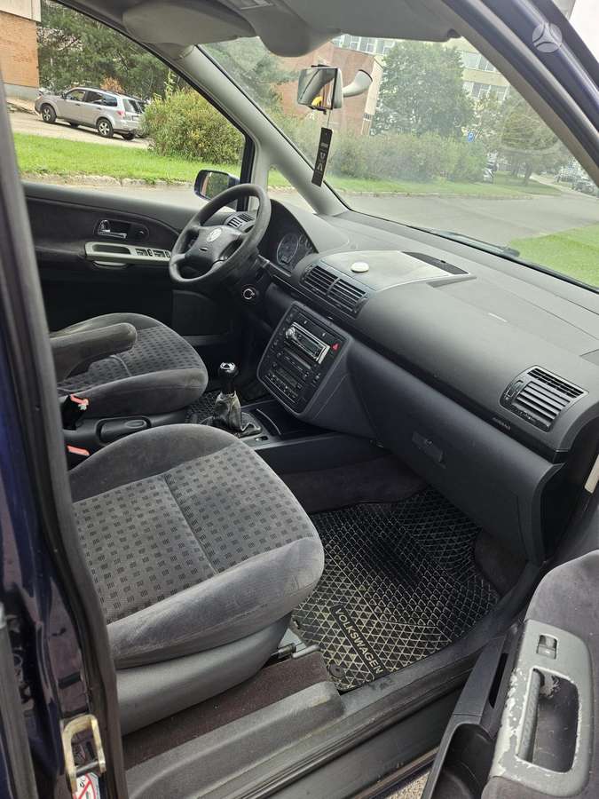 Volkswagen Sharan - 6