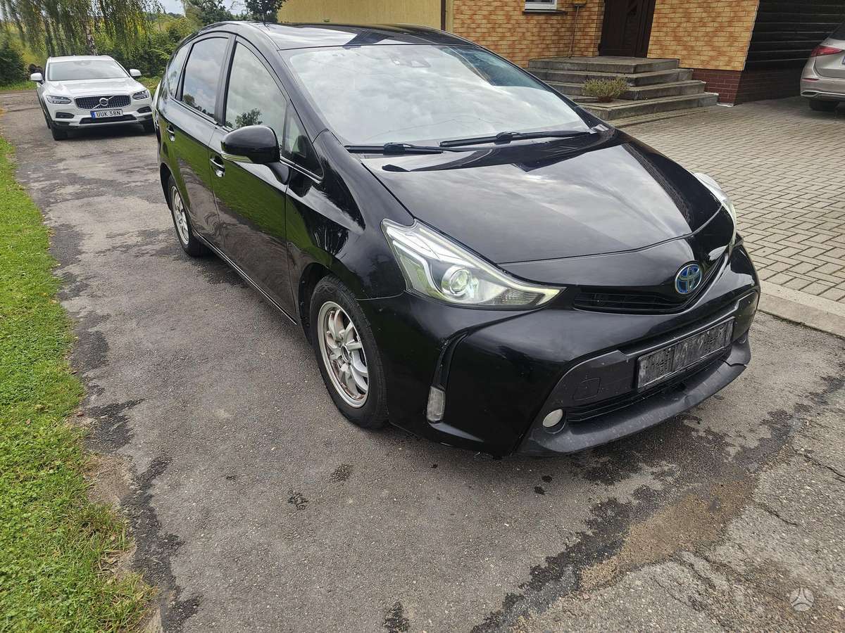 Toyota Prius+ - 2