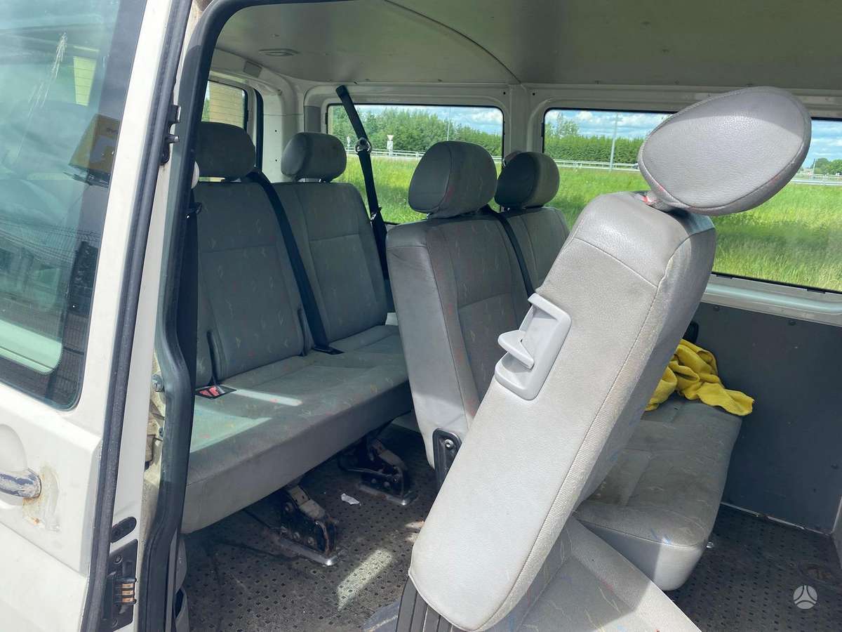 Volkswagen Transporter - 6