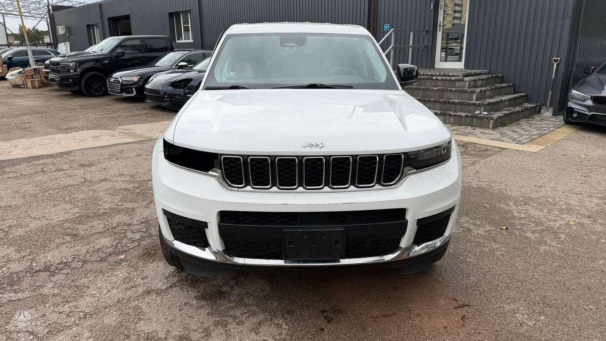 Jeep Grand Cherokee - 2
