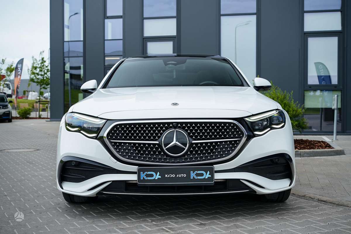 Mercedes-Benz E220 - 3