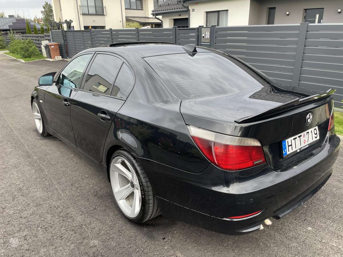 BMW 530 - 5