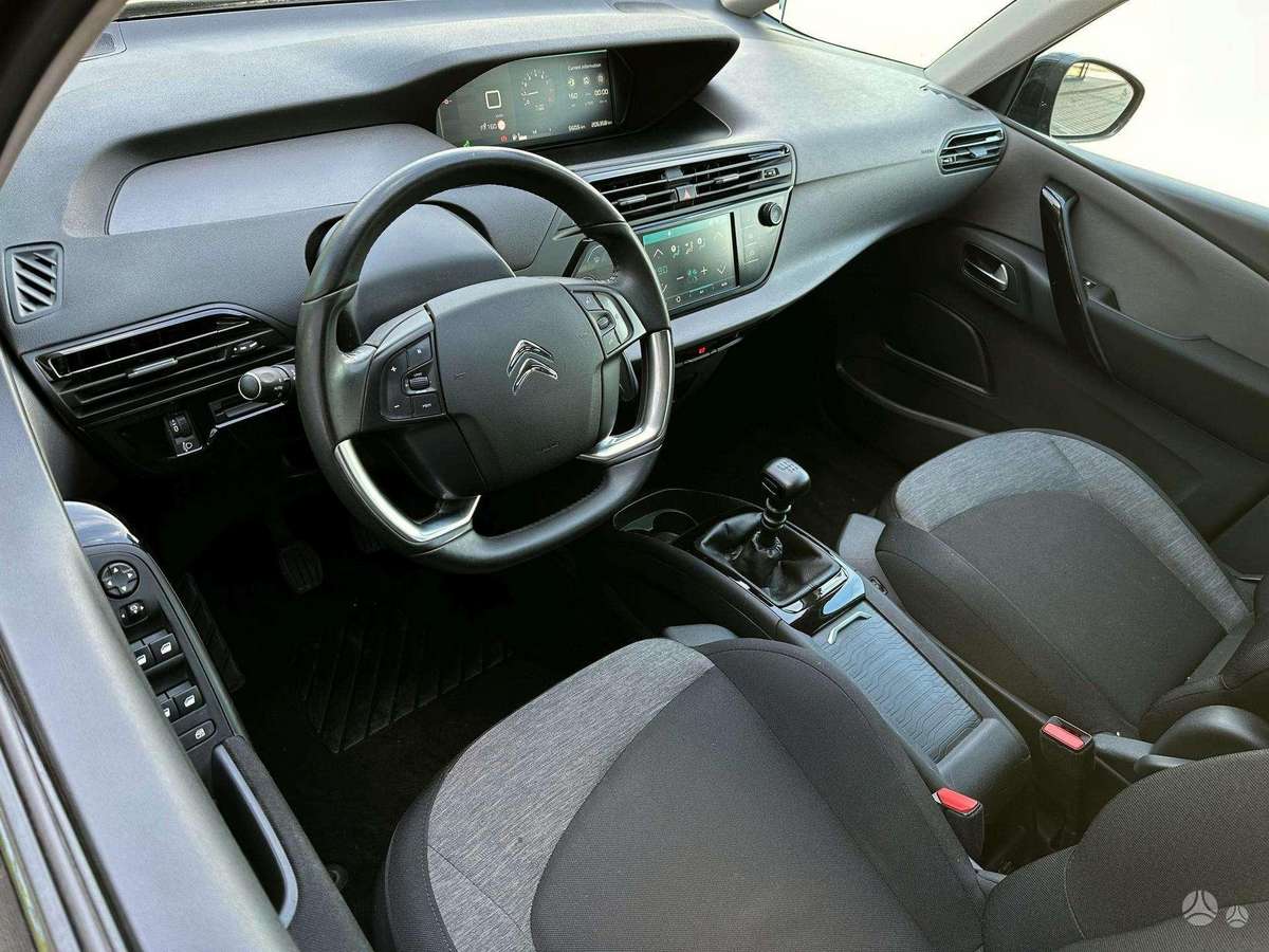 Citroën Grand C4 SpaceTourer - 9