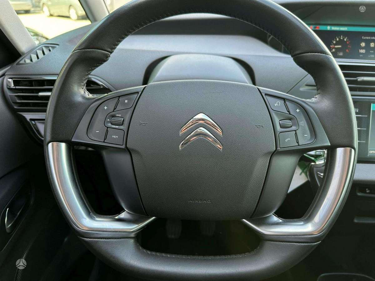 Citroën Grand C4 SpaceTourer - 11
