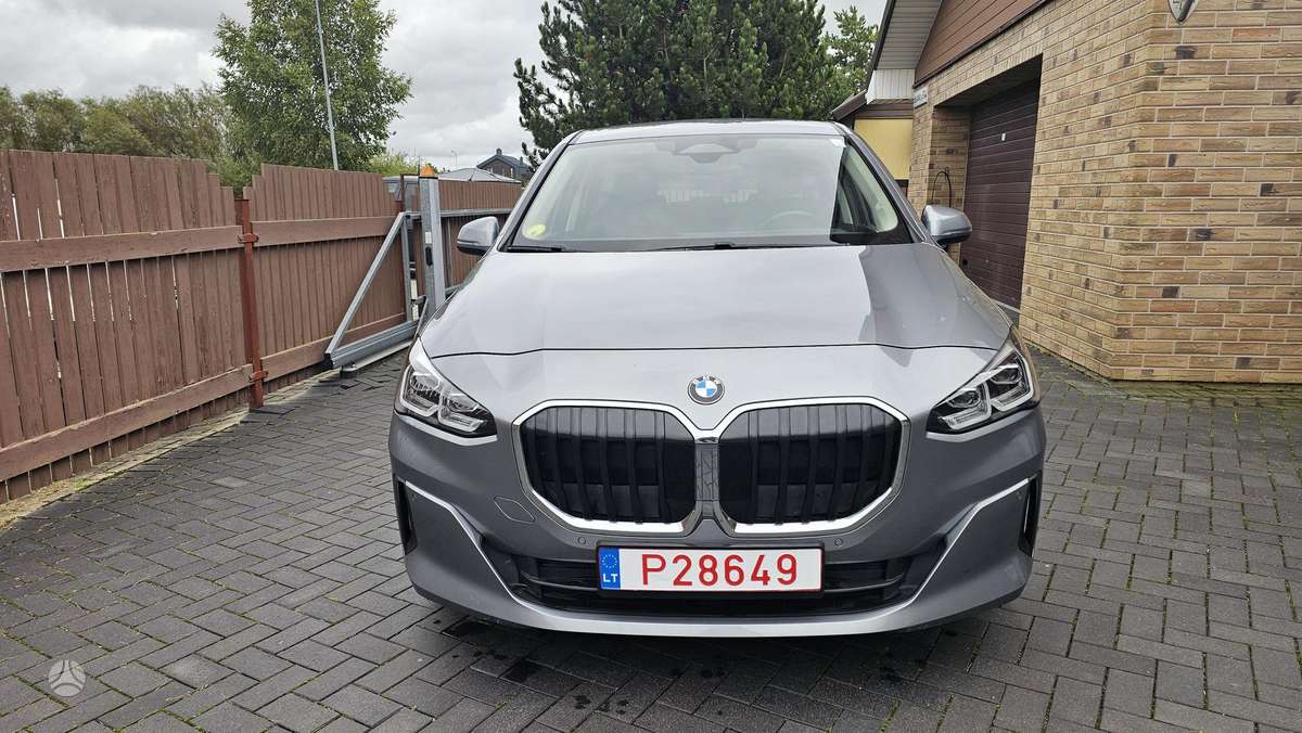 BMW 218 - 3