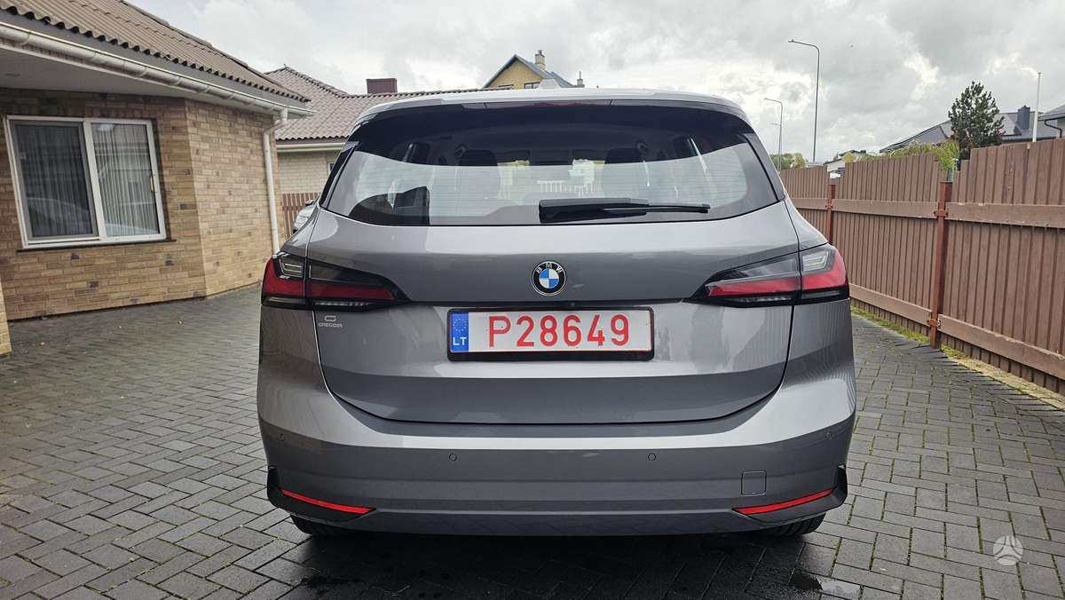 BMW 218 - 8