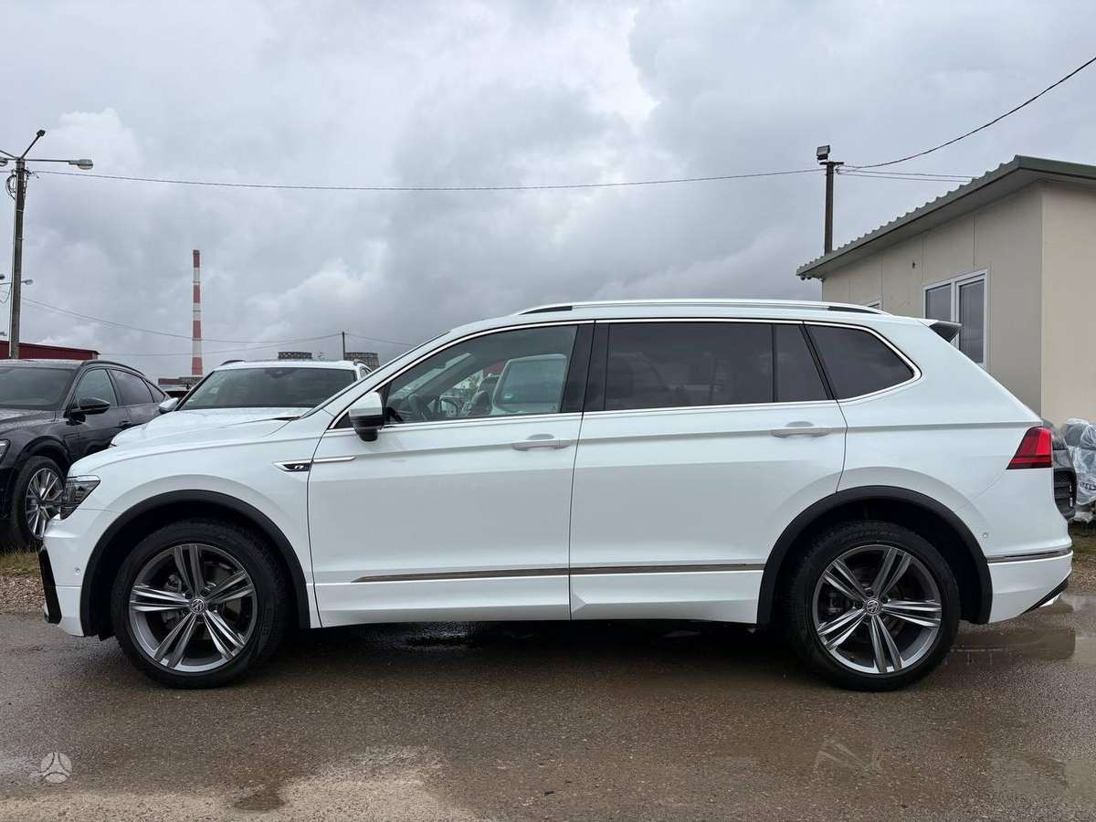 Volkswagen Tiguan Allspace - 6