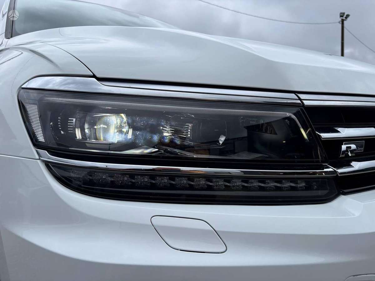 Volkswagen Tiguan Allspace - 3