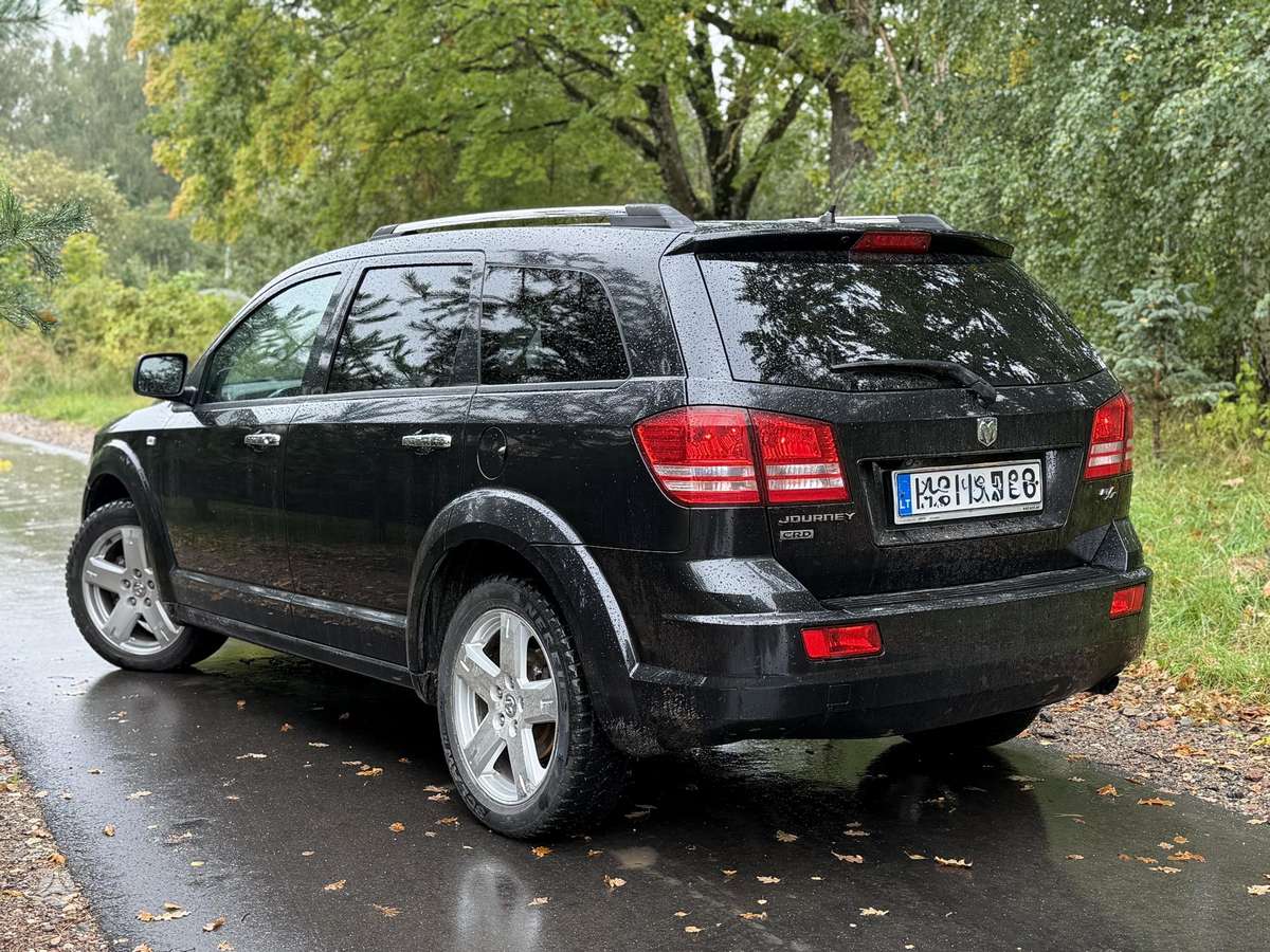 Dodge Journey - 4