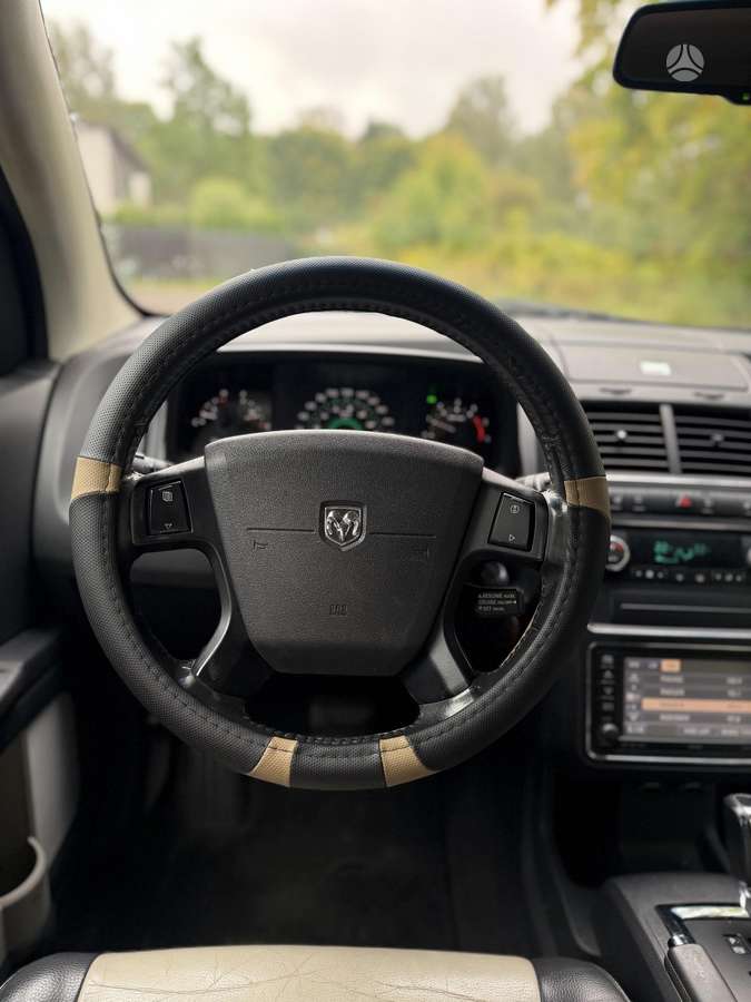 Dodge Journey - 10