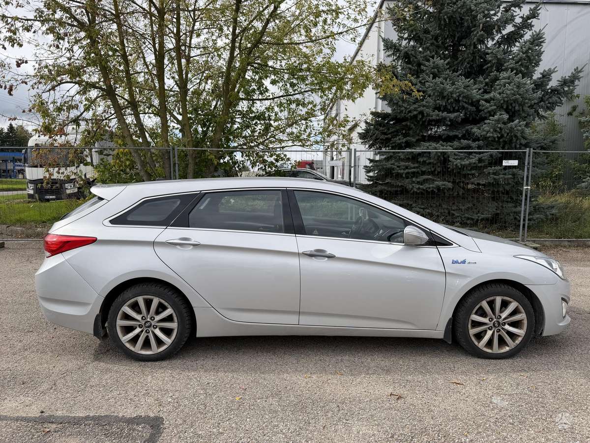 Hyundai i40, 1.7 l., Универсал