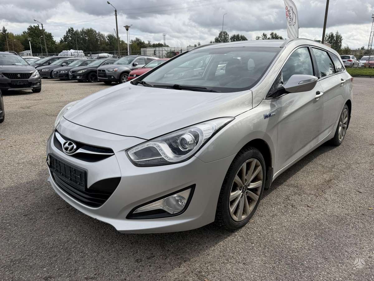 Hyundai i40 - 1