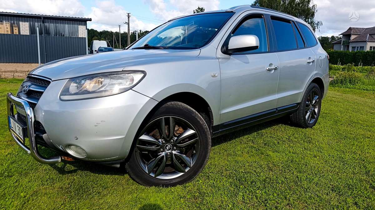 Hyundai Santa Fe - 2