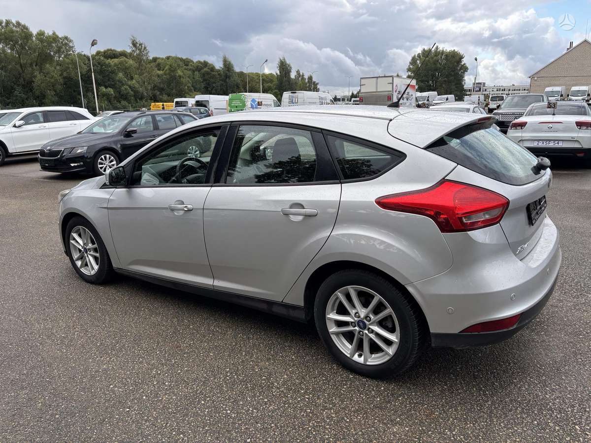 Ford Focus - 4