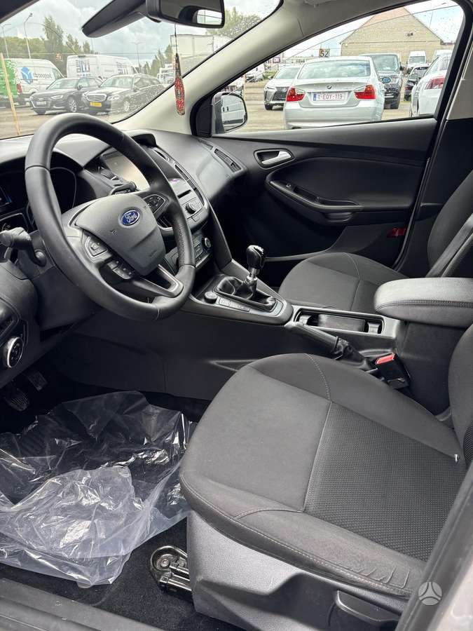 Ford Focus - 6