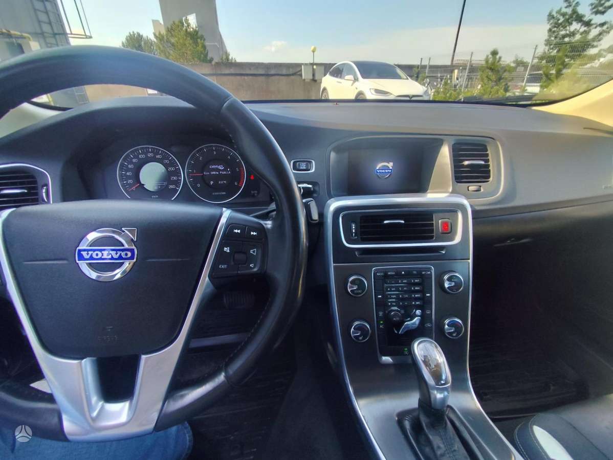 Volvo S60 - 11
