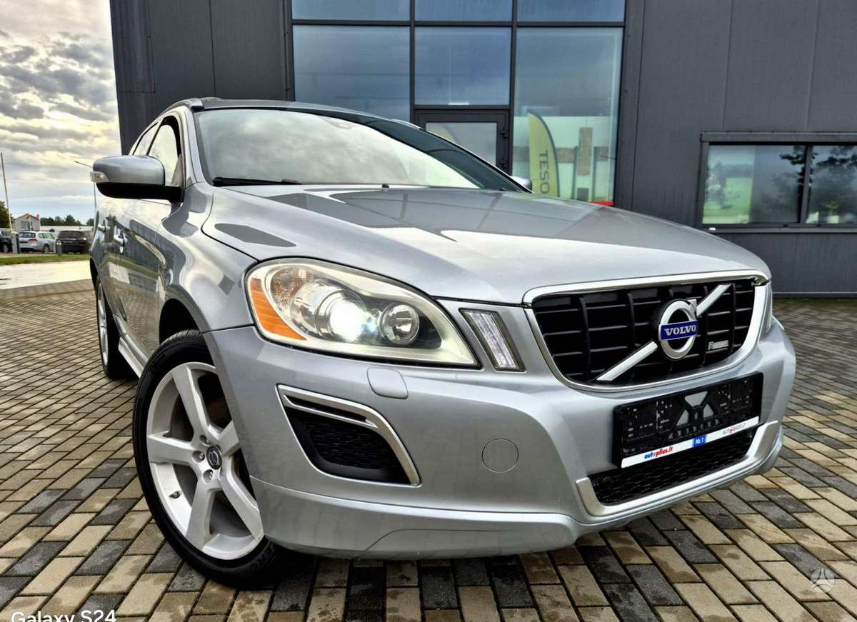 Volvo XC60 - 2