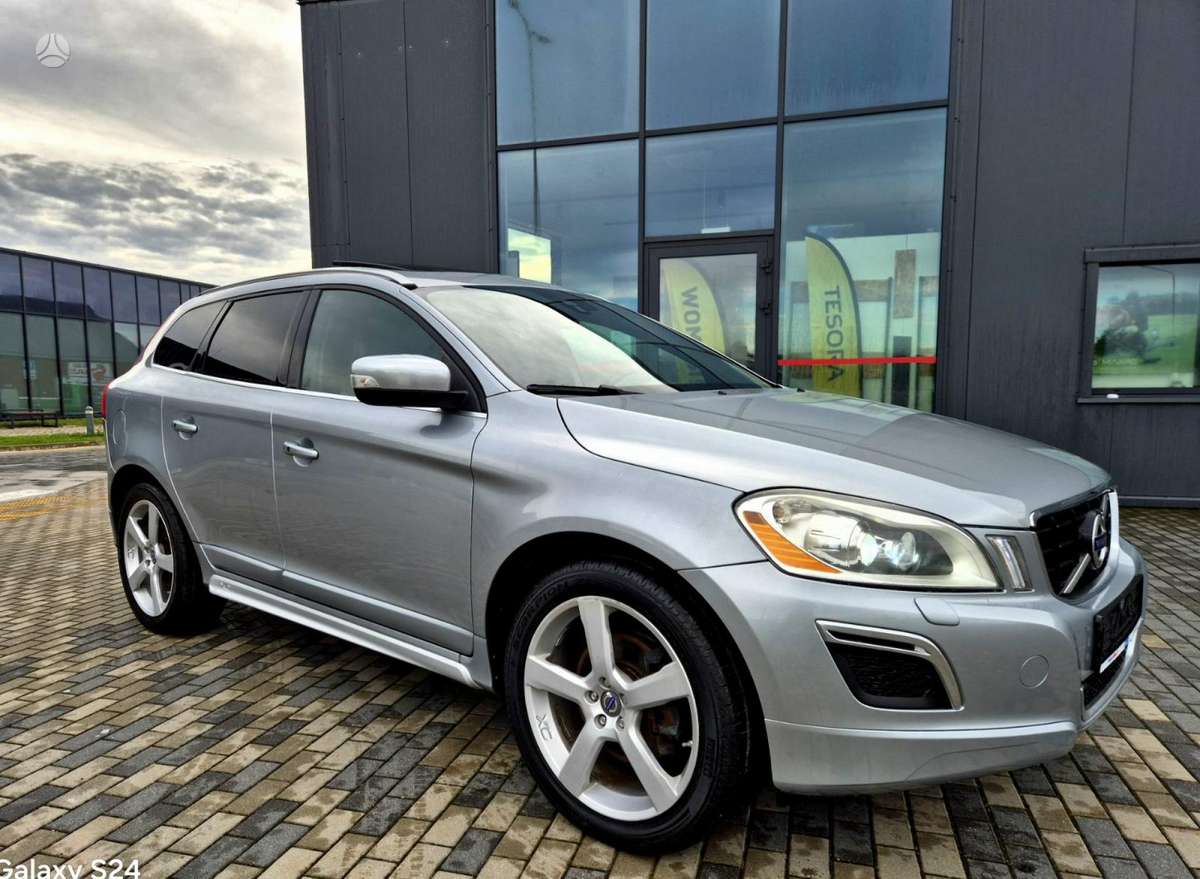 Volvo XC60 - 8
