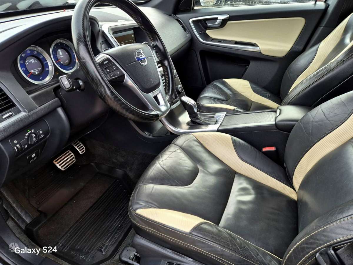 Volvo XC60 - 9
