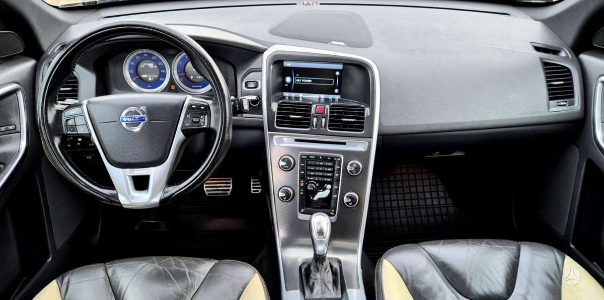 Volvo XC60 - 10