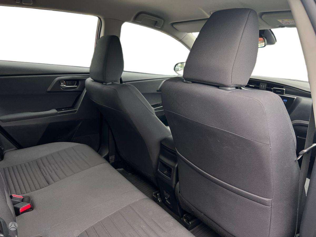 Toyota Auris - 7